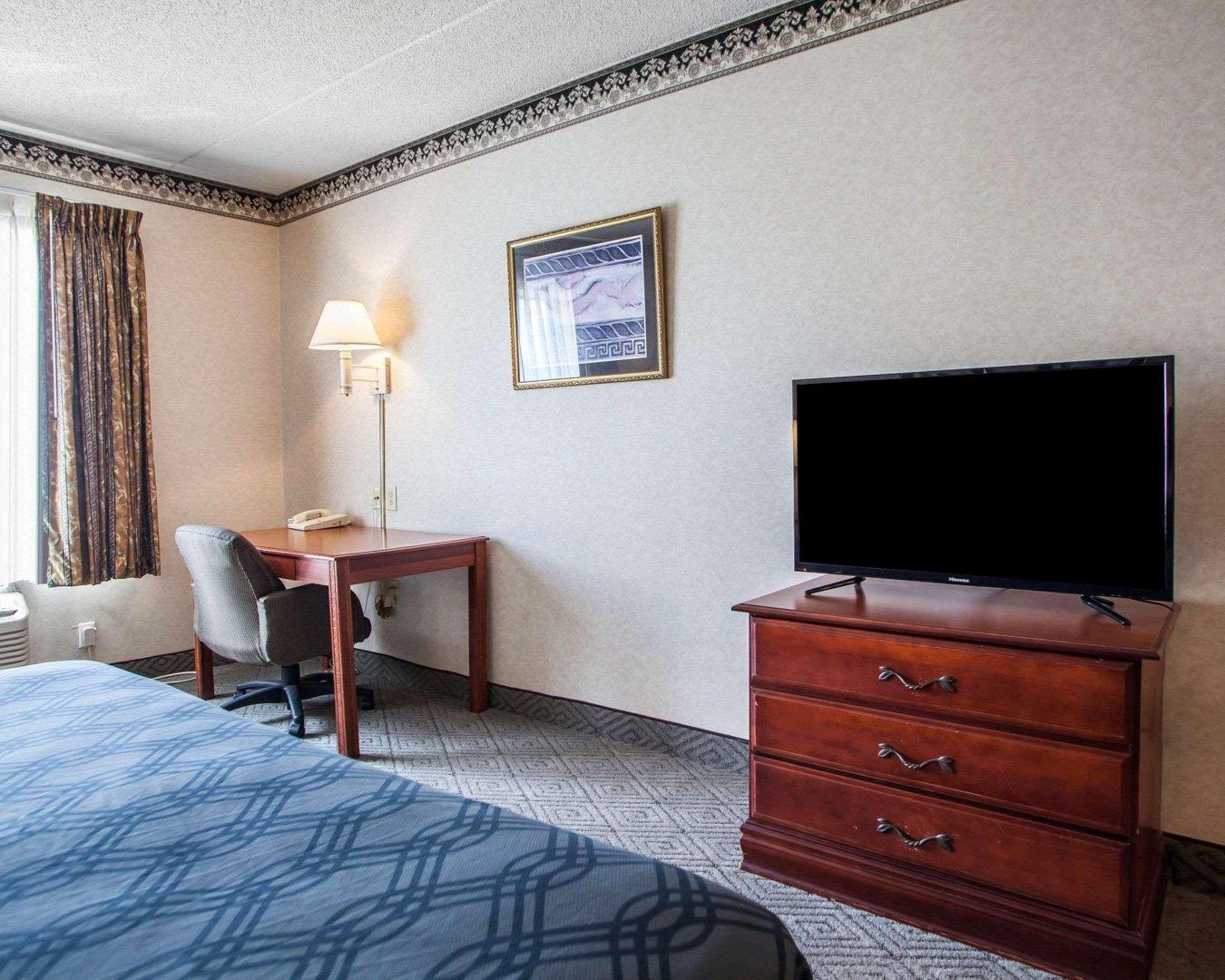Rodeway Inn & Suites Milwaukee Airport Extérieur photo