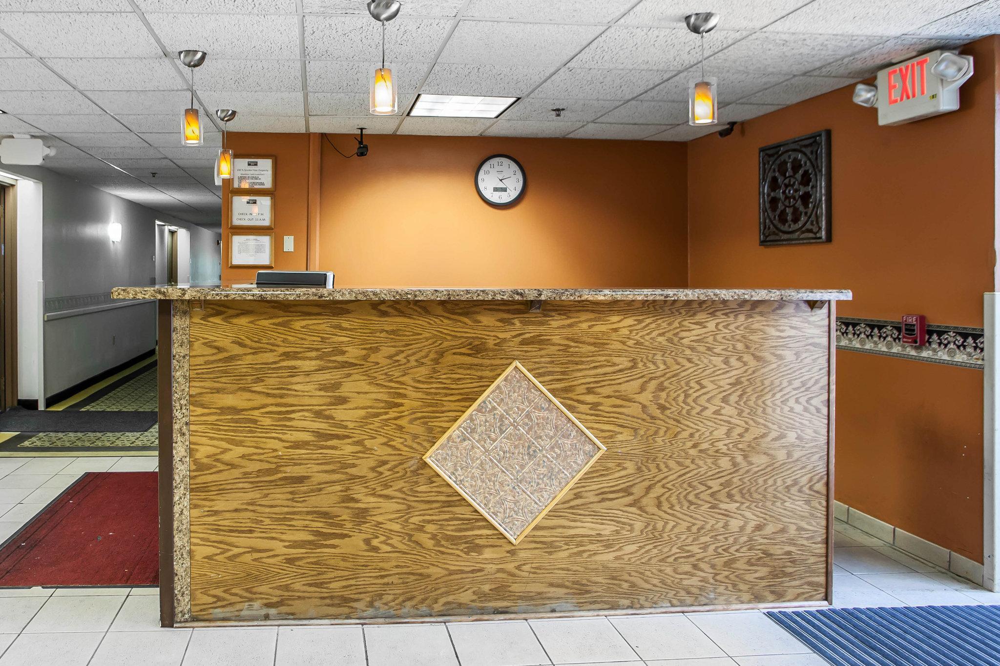Rodeway Inn & Suites Milwaukee Airport Extérieur photo