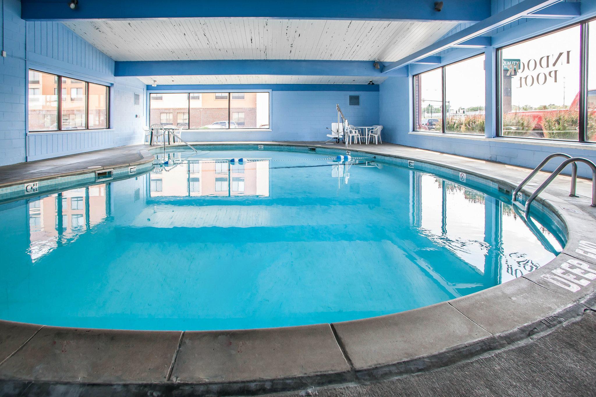 Rodeway Inn & Suites Milwaukee Airport Extérieur photo